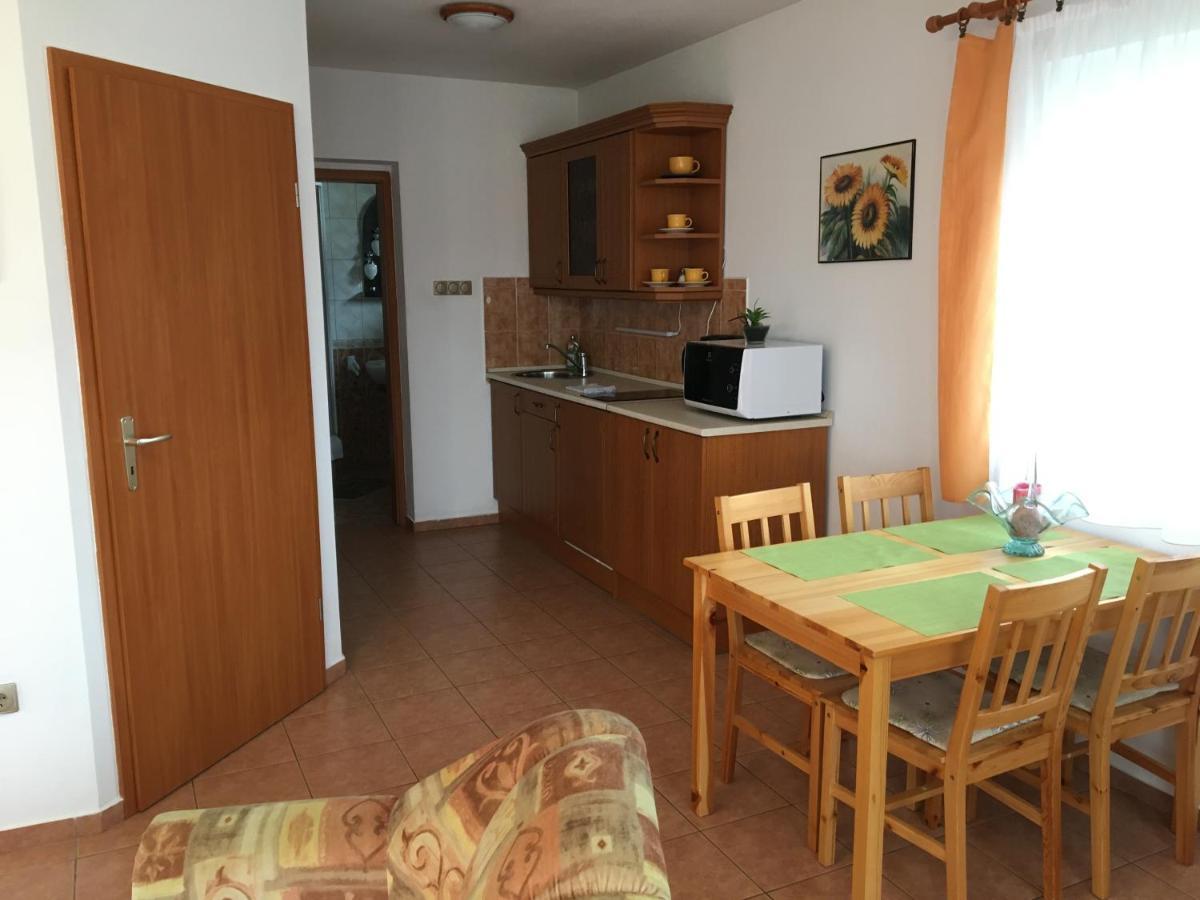 Central Apartments زلاكاروس المظهر الخارجي الصورة
